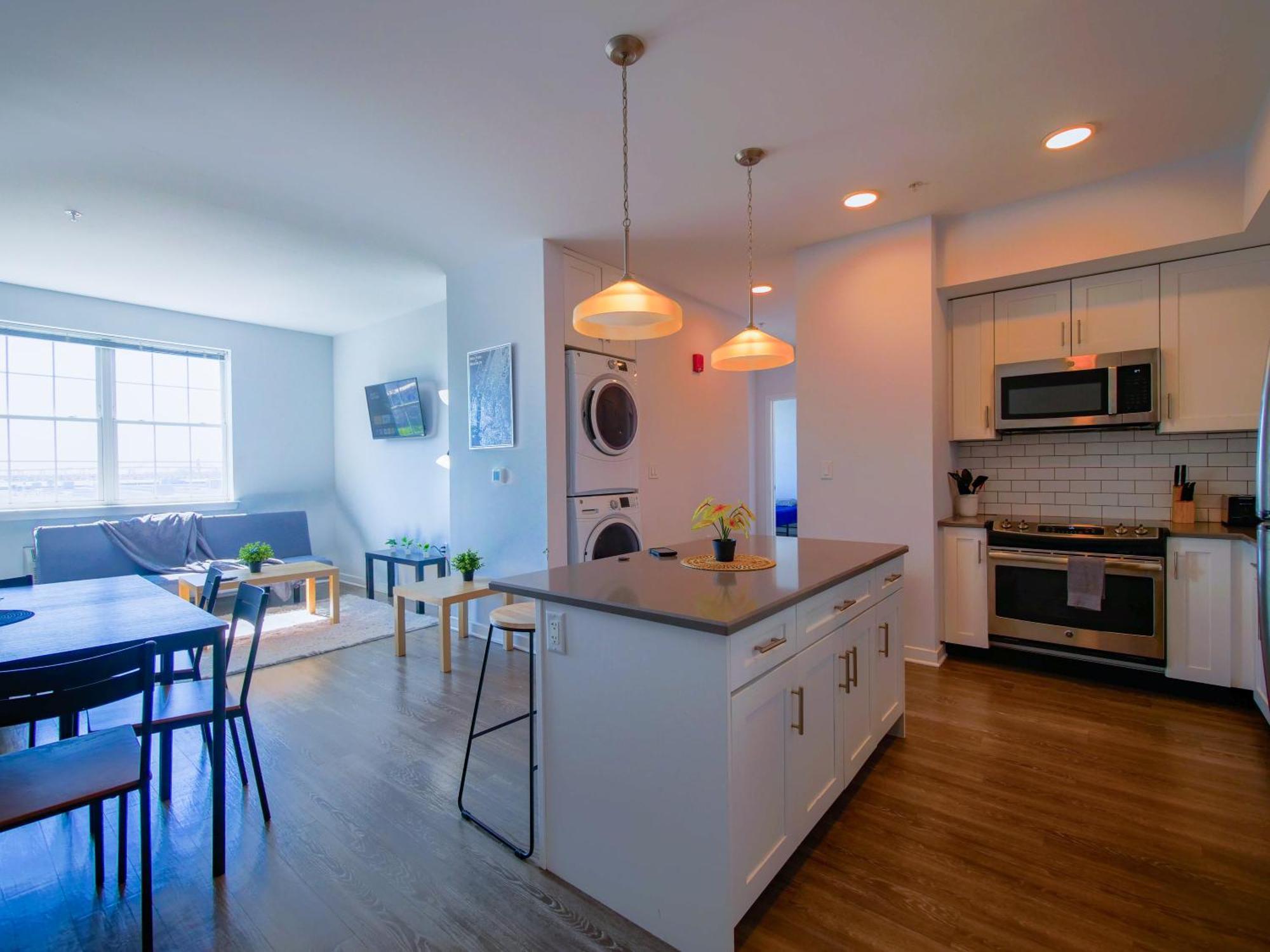 Mins To Nyc, Exceptional Modern 2bedroom